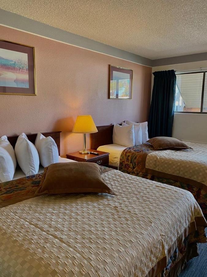Value Lodge Inn Делта Екстериор снимка