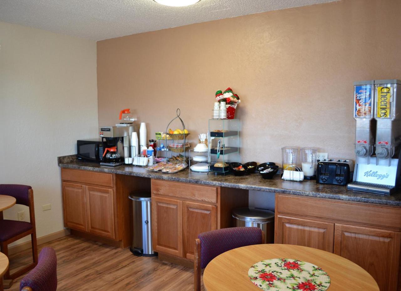 Value Lodge Inn Делта Екстериор снимка